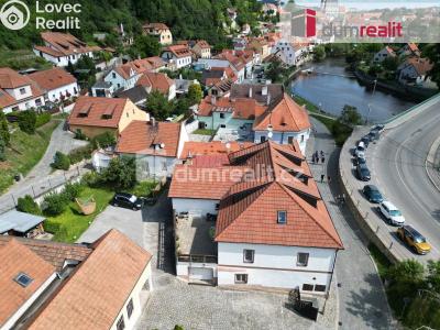Sale apartment building Český Krumlov, Plešivecká č. 3