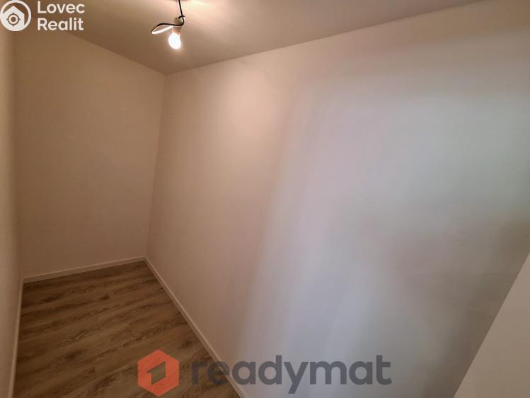 Prodej bytu 1+KK Hodonín, tř. Dukelských hrdinů 1109/6 č. 8