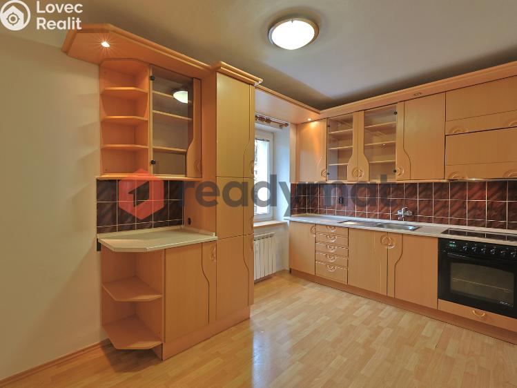Rent apartment 2+1 Hodonín, nám. B. Martinů 2804/13 č. 1