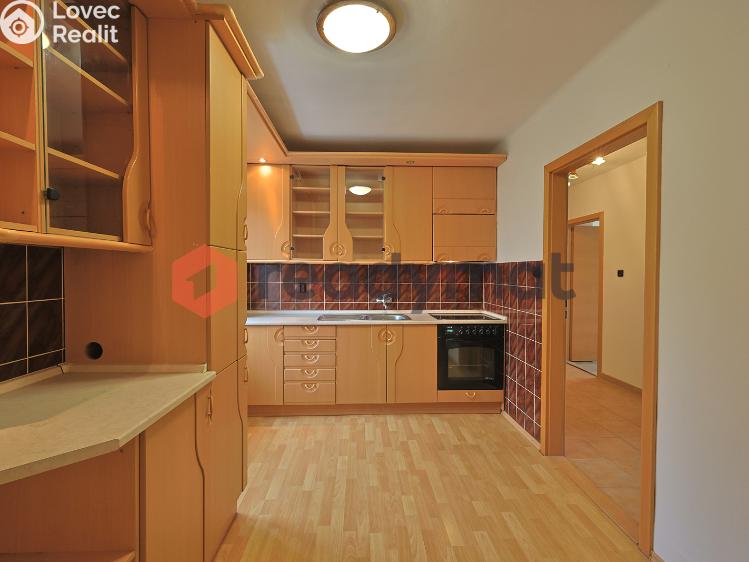 Rent apartment 2+1 Hodonín, nám. B. Martinů 2804/13 č. 11