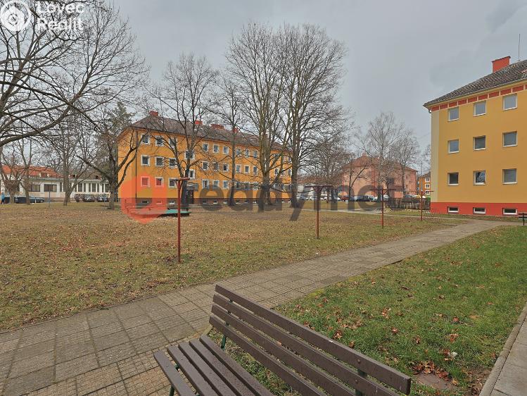 Rent apartment 2+1 Hodonín, nám. B. Martinů 2804/13 č. 22