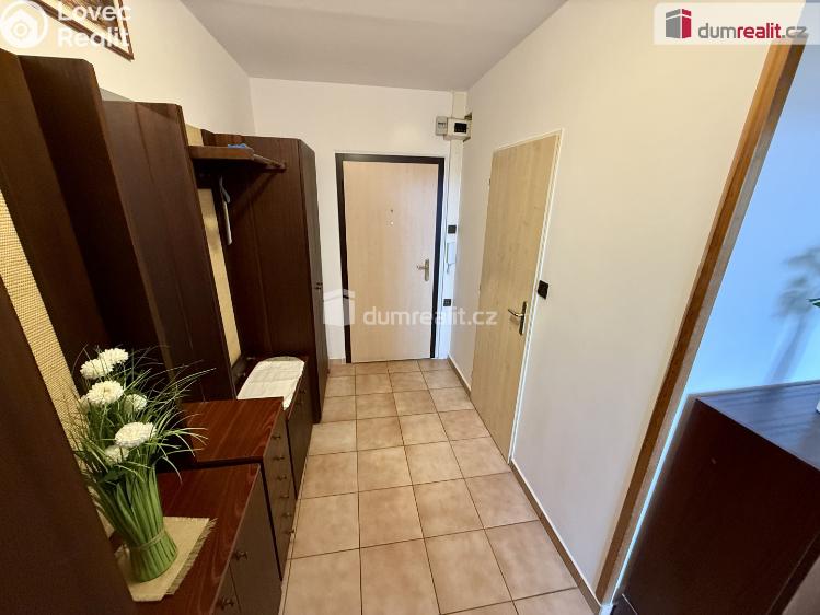 Pronájem bytu 2+KK Praha 11, Petýrkova č. 8