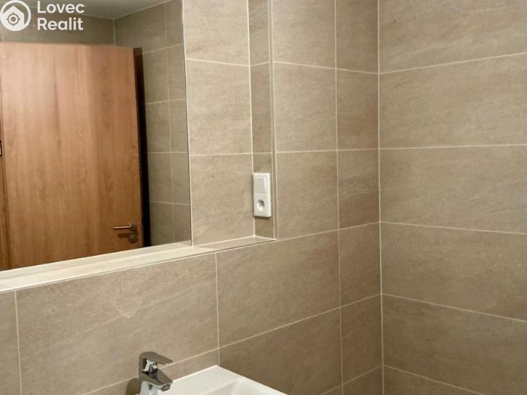 Pronájem bytu 2+KK Praha, Hodkovická č. 14