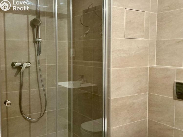 Pronájem bytu 2+KK Praha, Hodkovická č. 15