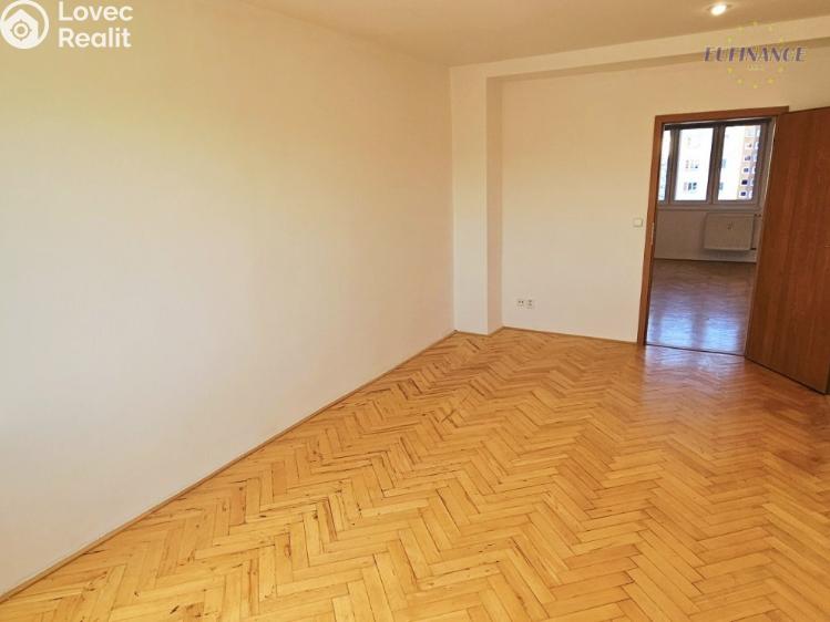 Rent apartment 2+1 Kralupy nad Vltavou, nám. Mládežníků 671 č. 8