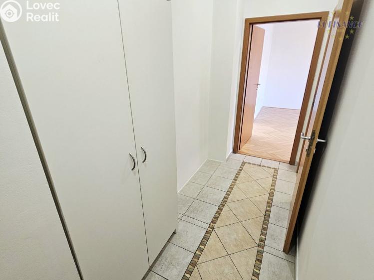 Rent apartment 2+1 Kralupy nad Vltavou, nám. Mládežníků 671 č. 15