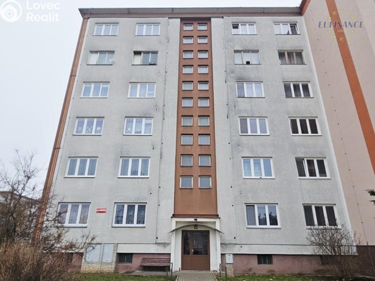 Rent apartment 2+1 Kralupy nad Vltavou, nám. Mládežníků 671 č. 17