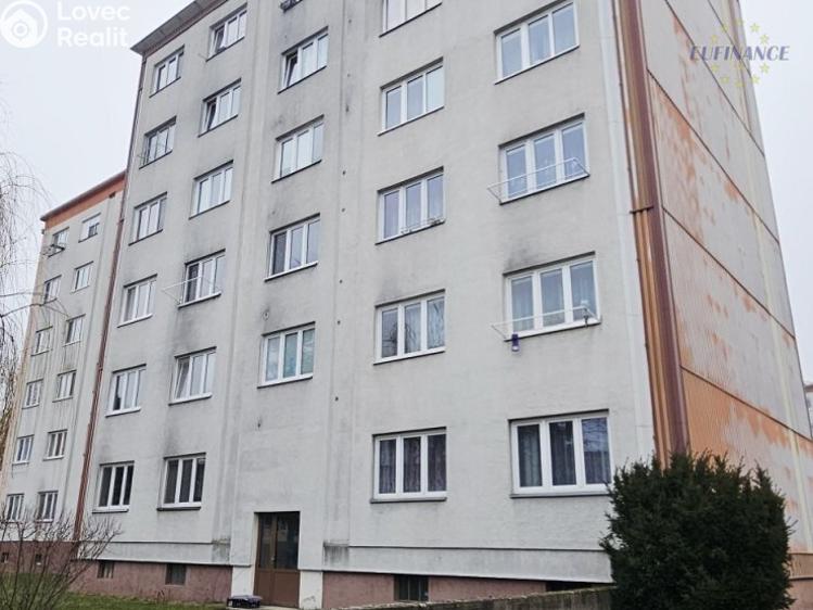 Rent apartment 2+1 Kralupy nad Vltavou, nám. Mládežníků 671 č. 19
