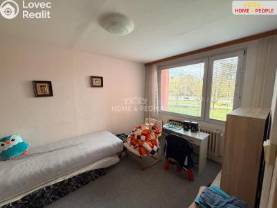 Prodej bytu 4+1 Praha 8, Hnězdenská č. 4