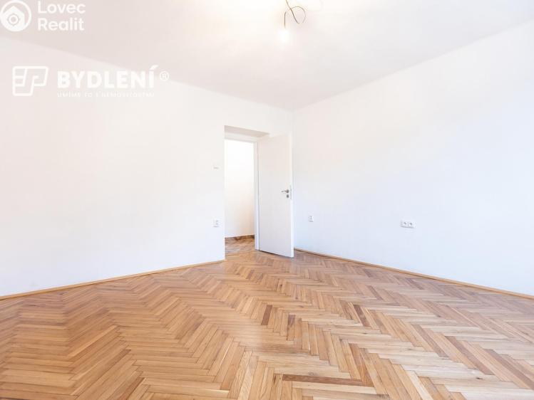 Prodej bytu 2+1 Teplice, Bílinská 2330/82 č. 14