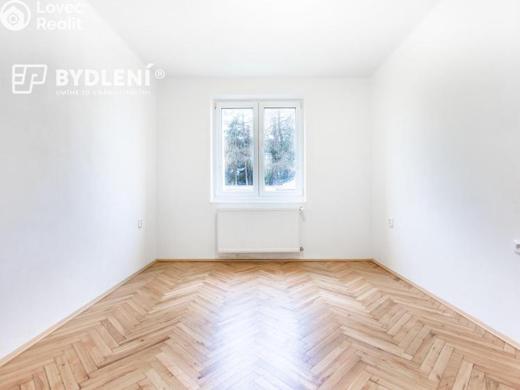 Prodej bytu 2+1 Teplice, Bílinská 2330/82 č. 16