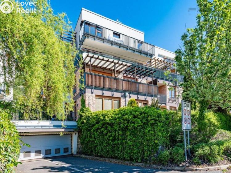 Rent apartment 2+1 Praha, Na Císařce č. 13