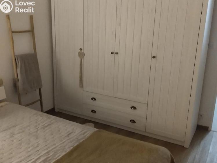 Pronájem bytu 2+1 Chomutov, Stavbařská č. 9