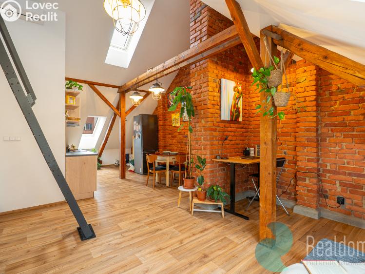 Продажа многоквартирного дома České Budějovice, Fr. Hrubína č. 2