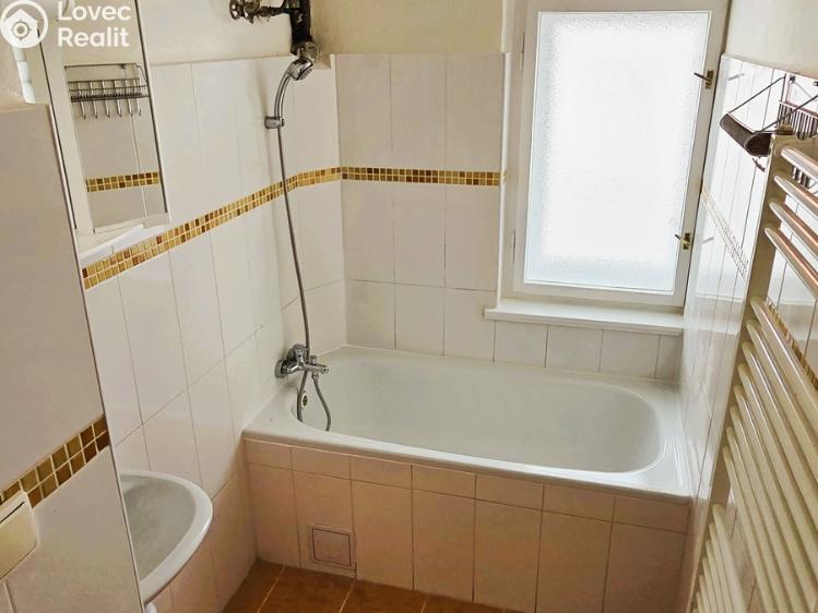 Pronájem bytu 2+1 Praha, Ambrožova č. 3