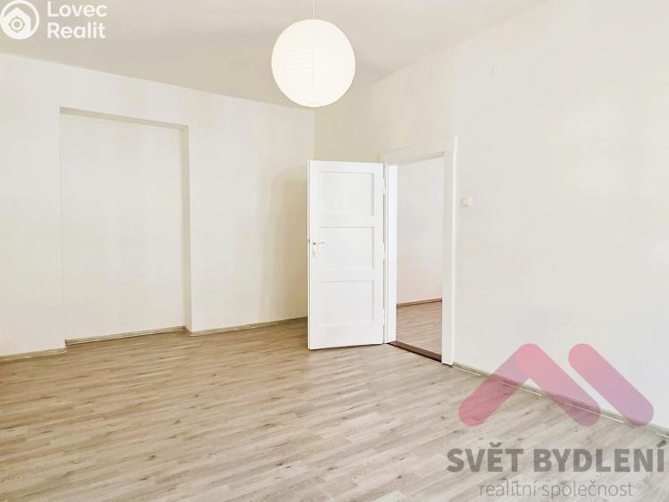 Pronájem bytu 2+1 Praha, Ambrožova č. 7