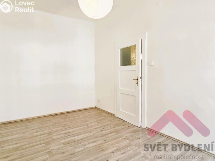 Pronájem bytu 2+1 Praha, Ambrožova č. 8