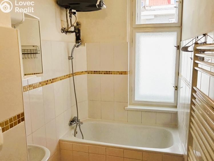 Pronájem bytu 2+1 Praha, Ambrožova č. 11