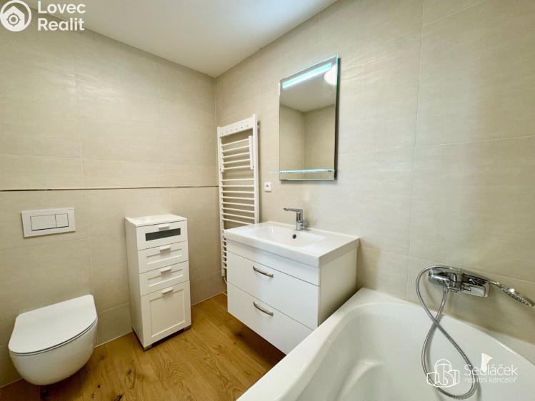 Pronájem bytu 2+KK Karlovy Vary, Tyršova č. 14