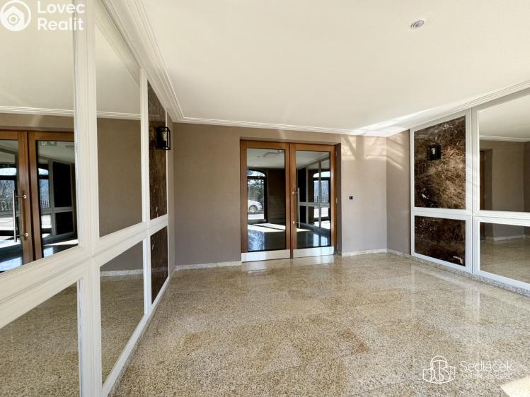 Pronájem bytu 2+KK Karlovy Vary, Tyršova č. 20