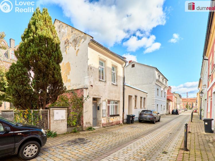 Prodej rodinného domu Ostrov, Žižkova č. 2