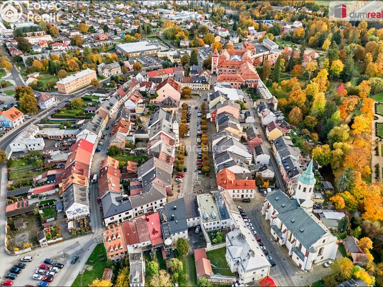 Prodej rodinného domu Ostrov, Žižkova č. 30