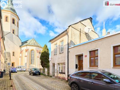 Prodej rodinného domu Ostrov, Žižkova č. 1