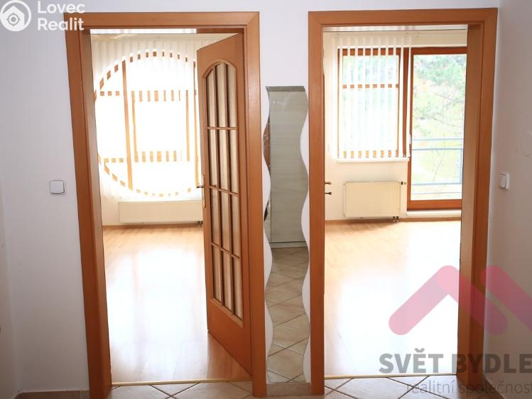 Pronájem bytu 2+KK Praha, Jeseniova 2797/30 č. 8