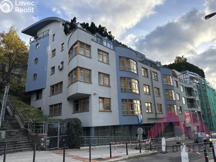 Pronájem bytu 2+KK Praha, Jeseniova 2797/30 č. 23