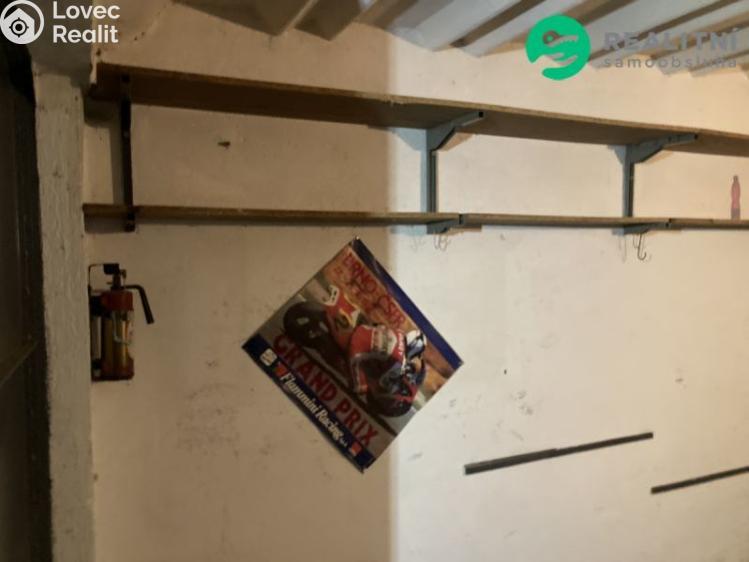 Продажа гаража Brno, Třískalova č. 5