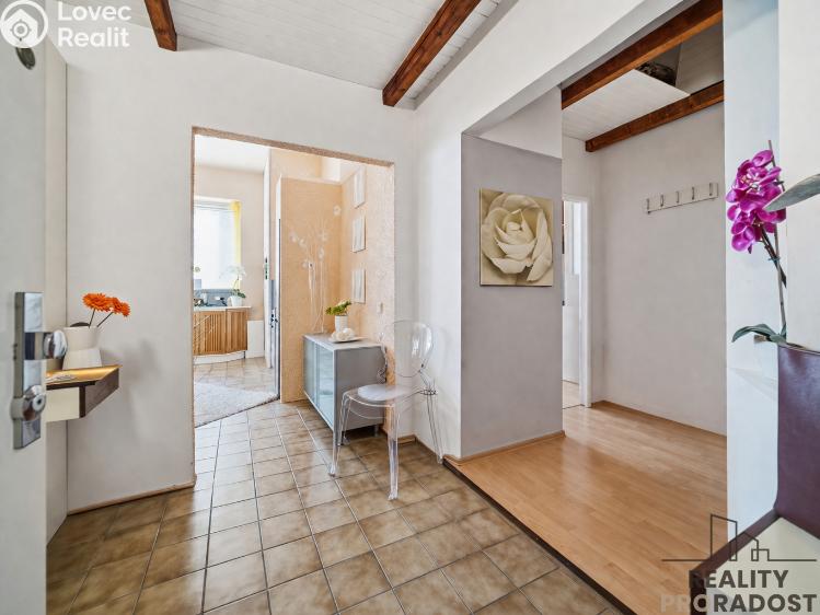 Продажа квартиры 3+1 Pardubice, Sladkovského 1576 č. 13