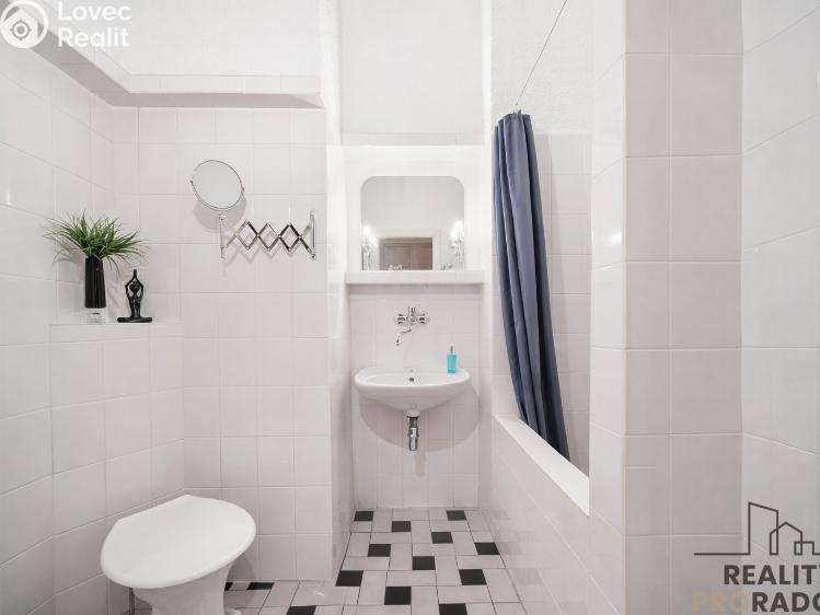 Продажа квартиры 3+1 Pardubice, Sladkovského 1576 č. 19