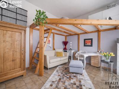 Продажа квартиры 3+1 Pardubice, Sladkovského 1576 č. 8