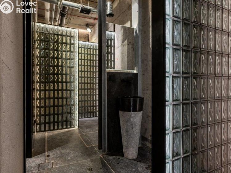 Sale apartment 1+KK Praha, Československého exilu č. 16