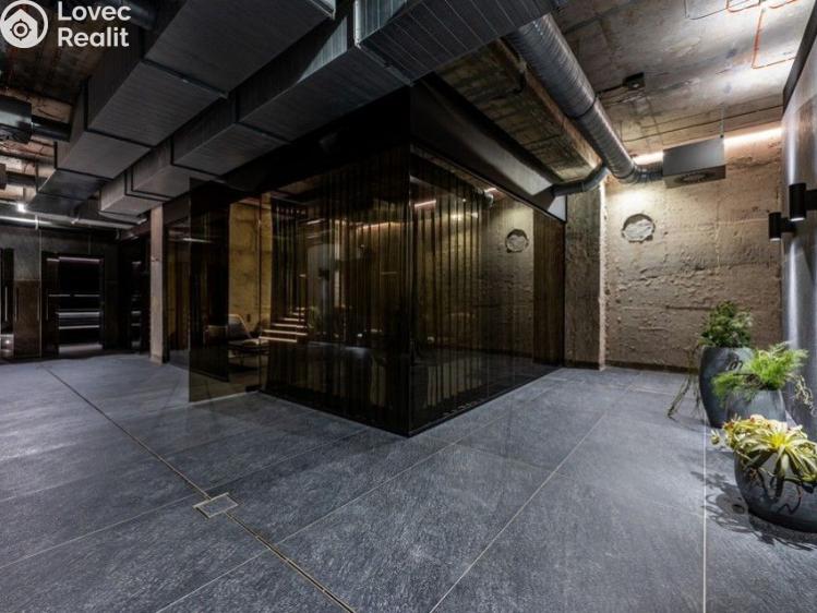 Sale apartment 1+KK Praha, Československého exilu č. 17