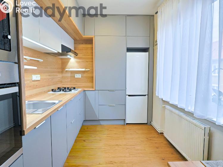 Prodej bytu 2+1 Břeclav, Dělnická 807/1 č. 9