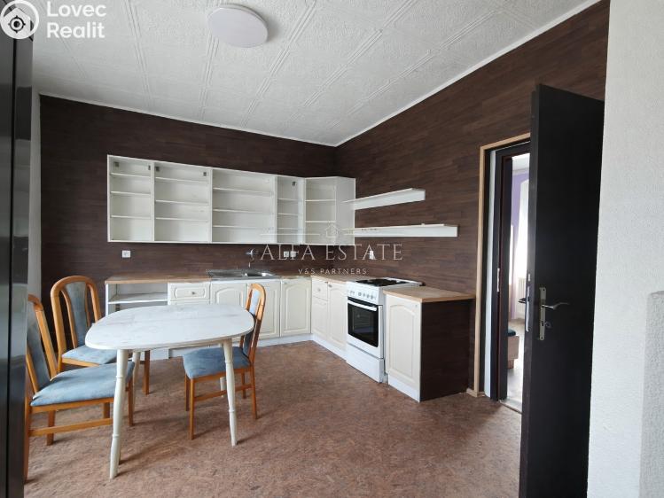 Продаж сімейного будинку Karlovy Vary, Otovická č. 8