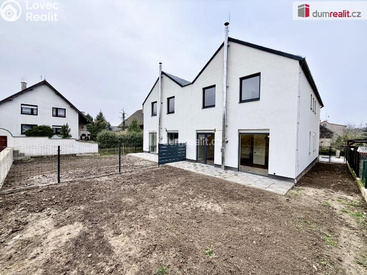 Sale family house Velká Jesenice č. 7