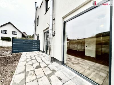 Продаж сімейного будинку Velká Jesenice č. 5