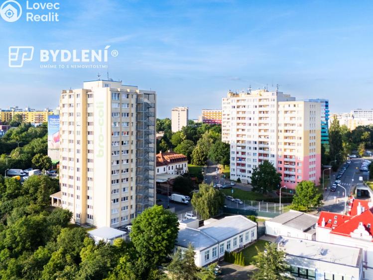 Pronájem bytu 1+KK Praha, Děčínská č. 13