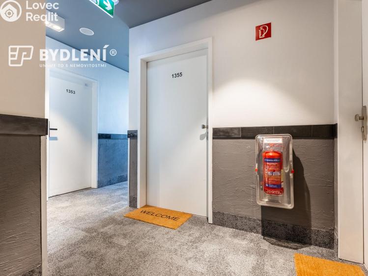 Pronájem bytu 1+KK Praha, Děčínská č. 15