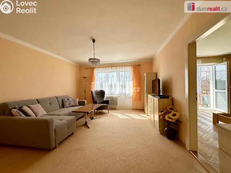 Prodej bytu 3+1 Ostrov, Klínovecká č. 5