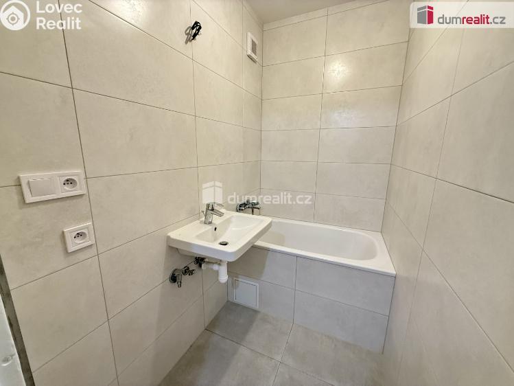 Rent apartment 2+KK Kralupy nad Vltavou, Lobeč č. 4