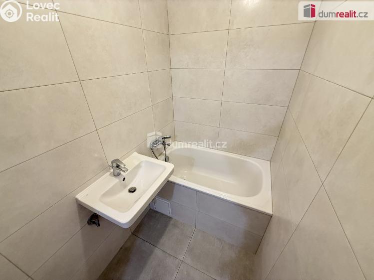 Rent apartment 2+KK Kralupy nad Vltavou, Lobeč č. 9