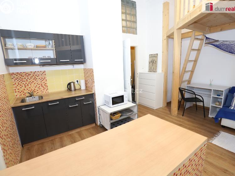 Prodej bytu 2+KK Karlovy Vary, Krále Jiřího č. 10