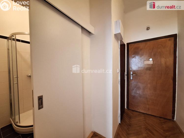 Pronájem bytu 1+KK Praha 2, Jana Masaryka č. 7