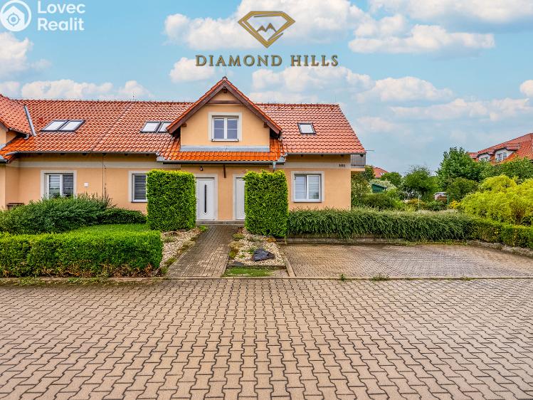 Аренда квартиры 3+KK Holubice, Lipová č. 13