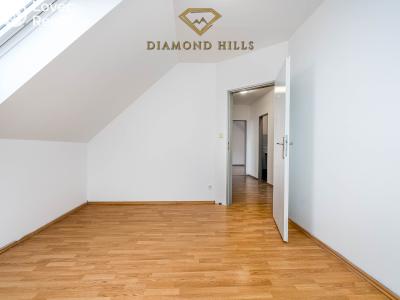 Pronájem bytu 3+KK Holubice, Lipová č. 6