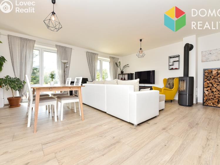 Продаж сімейного будинку Hýskov, Budovatelská 768 č. 4