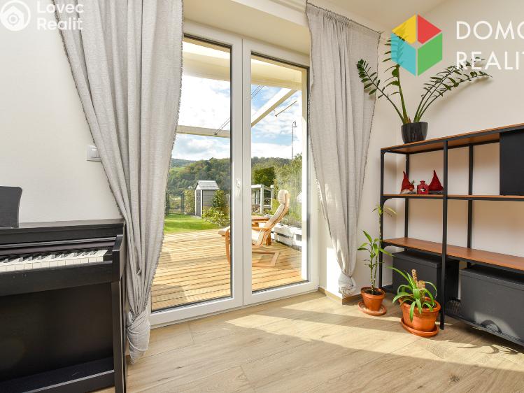 Продаж сімейного будинку Hýskov, Budovatelská 768 č. 6